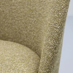 Trendhopper Eetkamerstoel Vogue Lima Curry met zwarte poten^ Eetkamerstoelen