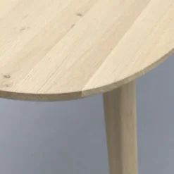 Trendhopper Eettafel Haiko Organisch^ Eetkamertafels