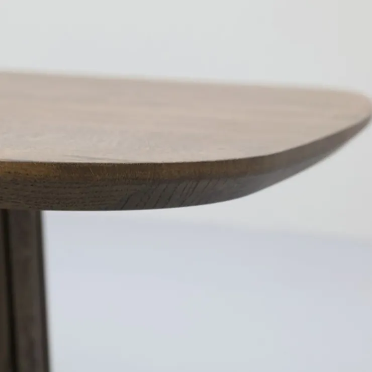 Trendhopper Eettafel Haiko Vierkant met afgeronde hoeken^ Eetkamertafels